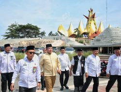 Sambut Tahun Baru 2024, Gubernur Arinal Bersama 5 Pemuka Agama dan Masyarakat Lakukan Doa Bersama Lintas Agama di Menara Siger