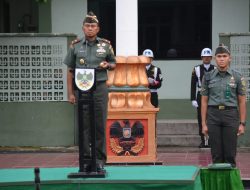 Upacara Bulanan Danrem 043/Gatam Sampaikan Penekanan Panglima TNI Untuk Berpegang Teguh Pada Pedoman Netralitas TNI