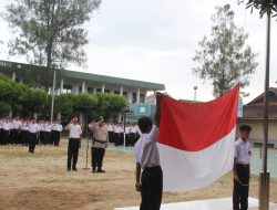 Edukasi Pelajar, Waka Polresta Hingga Pejabat Utama Polresta Bandar Lampung Jadi Pembina Upacara Di Sekolah