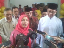 Resmikan Gedung Klinik Pratama UIN RIL, Eva Dwiana Janji Akan Tingkatkan Jadi Rumah Sakit