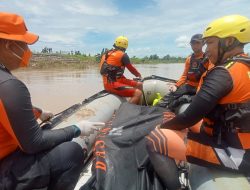 3 Hari Tenggelam di Sungai Way Galih, Enggi Ditemukan Tim SAR Gabungan Dalam Keadaan Meninggal Dunia