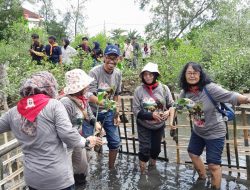 Mahusa Unila bersama Walhi Lampung Gerak Aksi Lingkungan Pulihkan Kota Bandar Lampung