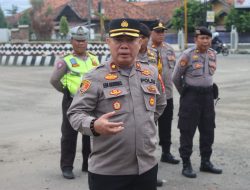 Dengan Humanis, Polres Lampung Tengah Amankan Aksi Damai Peringatan Hari Buruh Internasional di Tugu Pepadun