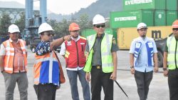 Kunjungi Kantor Pelindo, Danrem 043/Gatam Tinjau Terminal Petikemas Panjang