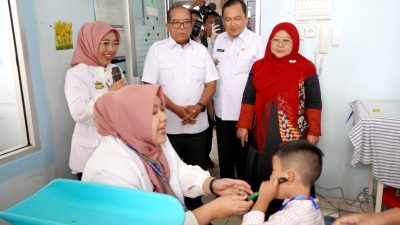 Pj Gubernur Lampung Pantau Pelaksanaan Program Pelayanan Kesehatan Gratis di Puskesmas Gedong Tataan