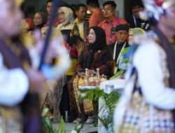 Delegasi Bandar Lampung Tampil Memukau Dalam Karnaval Budaya Nasional Munas Apeksi