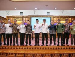 Gubernur Rahmat Mirzani Pimpin IKA SMANDA, Tegaskan Komitmen Bangun SDM Unggul