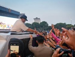 Prabowo dan Teddy Tinjau Gladi Bersih HUT Ke-80 TNI