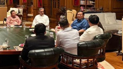 Prabowo Rapat Bareng Ketua MPR hingga Kepala BIN di Hambalang