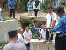 Camat Badiri Monitoring Tahap Akhir Pekerjaan Drainase Desa Pagaran Honas