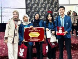 Tim Delegasi FH Unila Juara Harapan 1 Debat Hukum Nasional