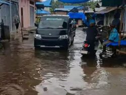 Luapan Air Hujan Ganggu Aktivitas Warga dan Pasar Tumpah di Jalan Diponegoro, Warga Desak Porkopincam Ambil Tindakan