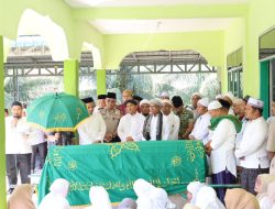 Polres Labuhanbatu dan Forkopimda Melayat Tuan Guru Persulukan Sayyidina Sigambal