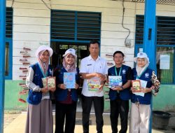 Bawa Harapan Baru, Mahasiswa Ekonomi ULB Dorong Literasi Digital di Desa Tertinggal Mentawai