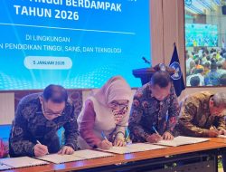 Rektor Unila Tanda Tangani Kontrak Kinerja Perguruan Tinggi Berdampak 2026