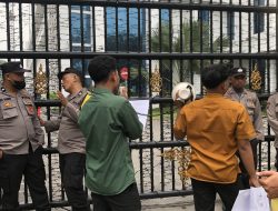 Aliansi Mahasiswa dan Forum Pemerhati Gelar Aksi di Kejatisu, Soroti Dugaan Penyalahgunaan Dana BOS di Padang Lawas