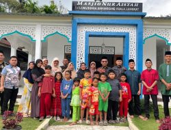Reza Faisal, S.Pd.,M.PMat kepala sekolah MAN 1 Medan Bawa Semangat Ramadhan ke Desa Kabupaten Langkat