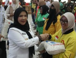 Pemkot Salurkan Bantuan Ramadan ke Pengemudi Ojol Bandar Lampung