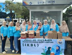 IKBL Gelar Jumat Berkah, Perkuat Kepedulian Sosial Lewat Berbagi hingga Buka Puasa Bersama