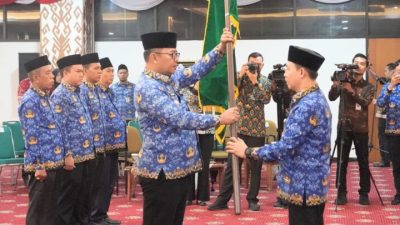 Sekdaprov Marindo Kurniawan Kukuhkan Pengurus Korpri Way Kanan