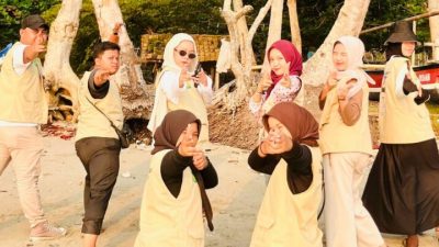 Pantai Tanjung Gading Punya Potensi Wisata, KKN UML Dorong Promosi dan Perhatian Infrastruktur