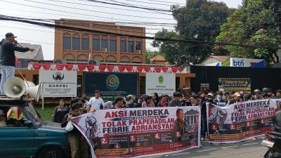 Massa Kepung PN Jaksel, Desak Hakim Tolak Praperadilan Febrie Adriansyah