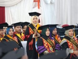 Tak Mengejar Predikat, Munafatin Justru Jadi Wisudawan Terbaik Magister Unila