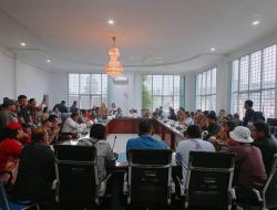 Orang Tua Korban MBG Geruduk DPRD Karo, Desak Biaya Pengobatan Dijamin dan Penyebab Keracunan Dibuka