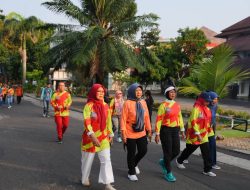 150 Paket Sosial Dibagikan, Dies Natalis ke-23 IKA FH Unila Hadirkan Semangat Berbagi dan Kebersamaan