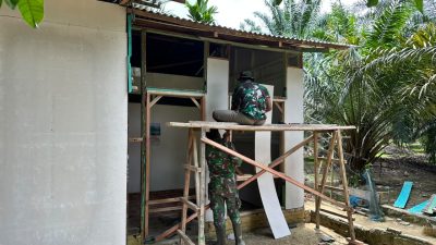 Setiap Dinding yang Terpasang Menyimpan Harapan, Satgas TMMD ke-130 Hadir Wujudkan Impian Rumah Layak Huni bagi Edi Harahap