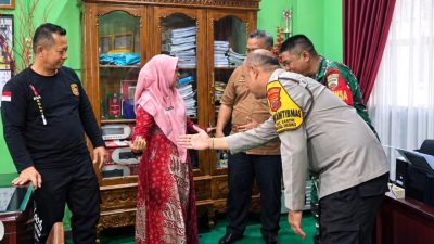 Pendekatan Humanis, Aiptu Muhammad Ikhsan, S.H. Sambang Warga Jadi Garda Terdepan Jaga Kamtibmas Kelurahan Kartini Tetap Kondusif